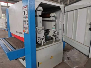 SRP1300A/1300A-K 宽带砂光机系列   Dòng máy nhám thùng