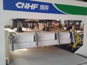 58T高频平面直升拼板机(不锈钢履带式) MÁY GHÉP CẢO CAO TẦN 58T (ĐAI XÍCH KHÔNG RỈ)
