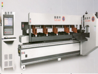 电脑开料机MÁY CƯA LỌNG  CNC -2500A